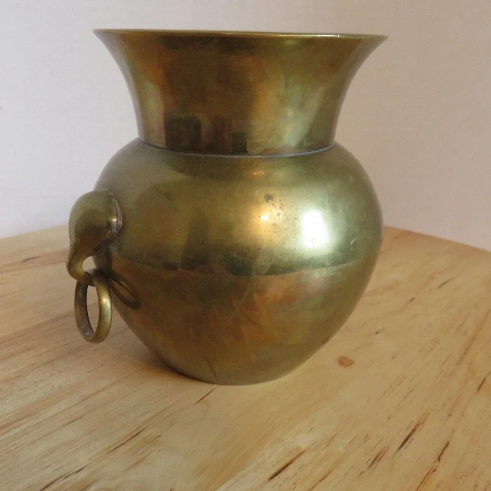 Vintage Solid Brass Vase Planter Elephant‎ Head Ring Handles Aged Patina 4.75in